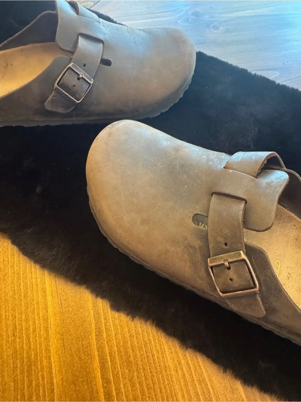 Men’s Birkenstock, Boston size 44. Nearly new